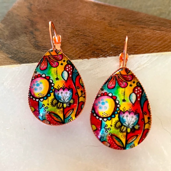 kelzposh Jewelry - Red Flowers Teardrop Earrings